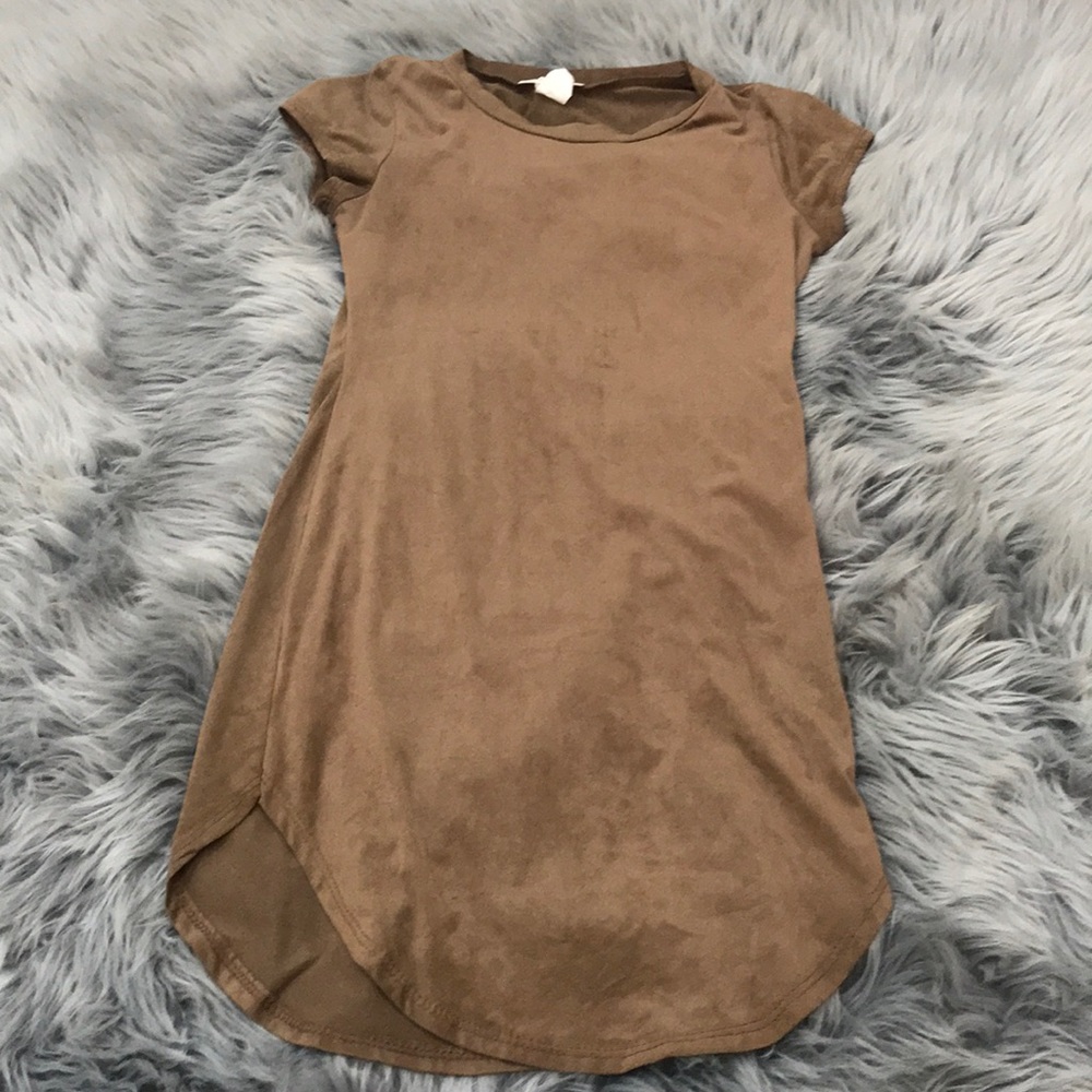 Brown short sleeve dress